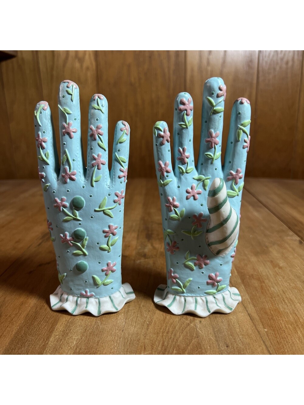 2 Left Hand Figurines Ring Holders